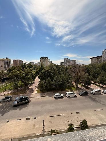turpan: 2 комнаты, 63 м², Золотой квадрат Элитка, 4 этаж, Дизайнерский ремонт — 10