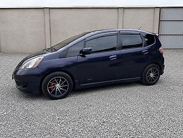 mazda 6: Honda Fit: 2009 г., 1.5 л, Автомат, Бензин, Хэтчбэк — 2