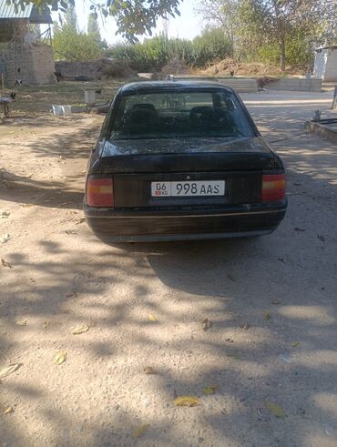 камаз сельхоз продажа бишкек: Opel Vectra: 1990 г., Седан