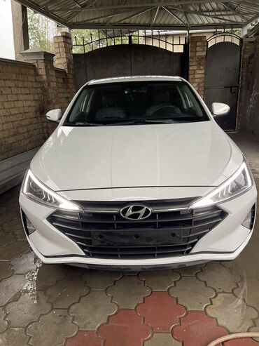 Hyundai: Hyundai Avante: 2018 г., 1.6 л, Автомат, Бензин, Седан