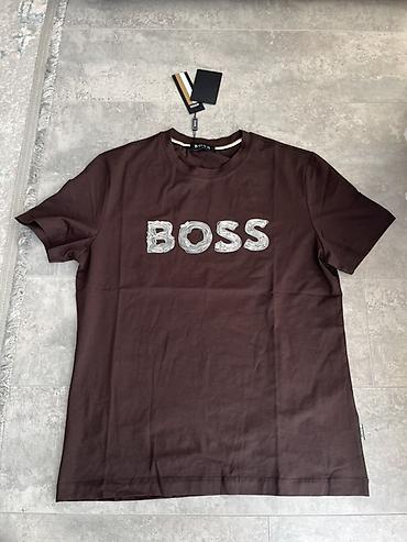 кепка boss: Мужская футболка, M, Boss, Новый, цвет - Коричневый, Самовывоз, Бесплатная доставка, Платная доставка — 1