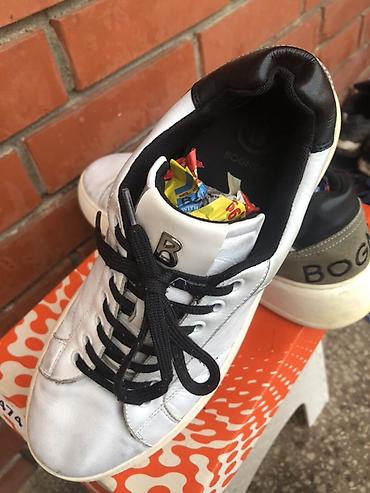 Patike: Bogner patike – bele kožne lifestyle/sneakers patike sa crnim pertlama — 2