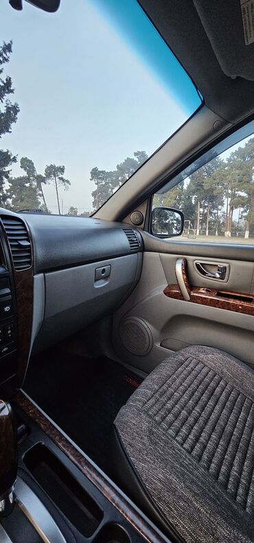 Kia: Kia Sorento: 2.5 l | 2003 il Ofrouder/SUV — 19