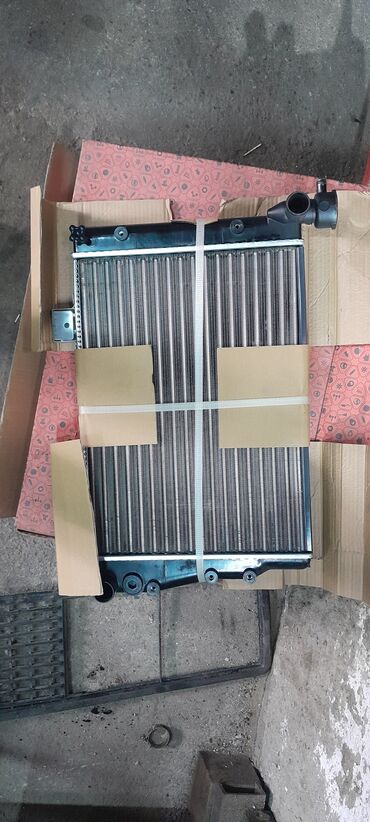 Kondisioner radiatorları: Vaz 07 radiyatoru whtsappda yazin