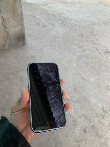 меняю телефон: IPhone 12 Pro, Б/у, 128 ГБ, Черный, Зарядное устройство, Защитное стекло, Чехол, 79 %