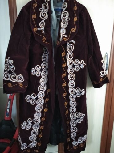 кыргызская национальная одежда: Мужское чапан летное легкая национальное новое размер 54-56- 1500