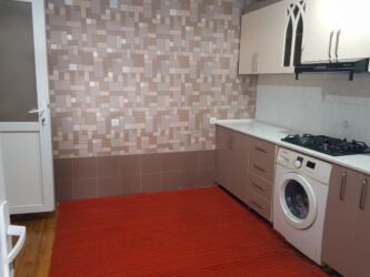 Həyət evləri və villaların satışı: 3 otaqlı, 38 kv. m, Kredit yoxdur, Orta təmir — 9