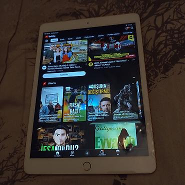 Apple iPad: İpad 8 ci nesil 32 yaddaş. Heç bir problemi yoxdu, yan terefde eziyi — 4