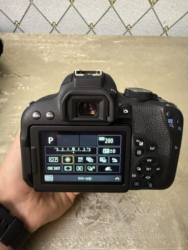 Fotokameralar: Salam. Fotoqraf deyiləm, hobbi üçün alınmış fotoaparatdır. Buna görə — 10