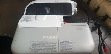 проекторы epson с wi fi: Продаю проектор Epson PowerLite 475W LCD, 1280x800, 2600лм, 5.2