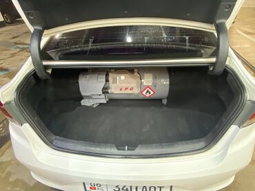 Hyundai: Hyundai Sonata: 2018 г., 2 л, Автомат, Газ, Седан — 11