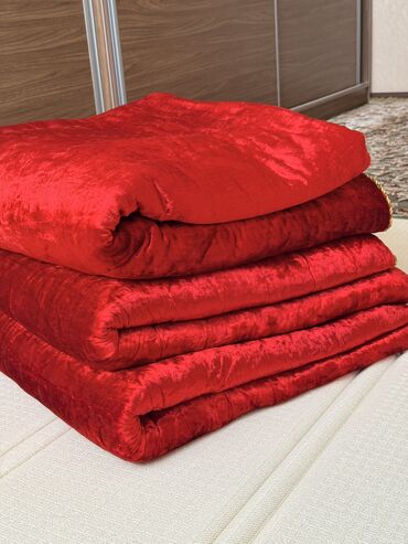 2 кровати: Тошок Курак төшөк