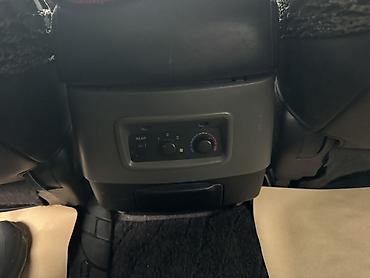 Mitsubishi: Mitsubishi Montero: 2001 г., 3.5 л, Автомат, Бензин, Внедорожник — 15