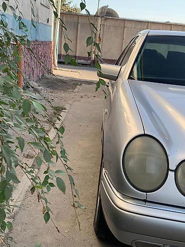 e24: Mercedes-Benz E-Class: 1999 г., 2.4 л, Механика, Бензин, Седан — 6