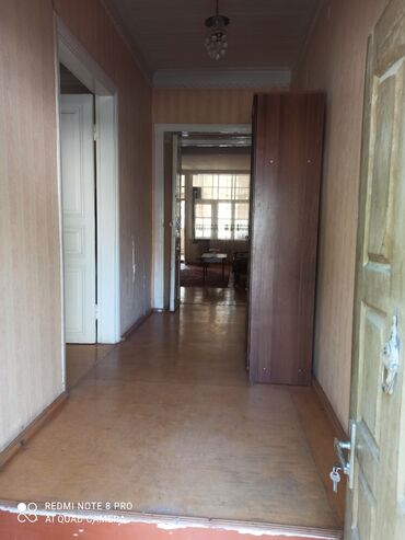 Həyət evləri və villaların satışı: 4 otaqlı, 100 kv. m, Kredit yoxdur, Orta təmir -da lalafo.az — 8 Həyət evləri və villaların satışı: 4 otaqlı, 100 kv. m, Kredit yoxdur, Orta təmir — 8