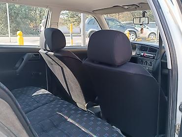 sg 9: Volkswagen Golf: 1991 г., 1.8 л, Механика, Бензин, Хэтчбэк — 7