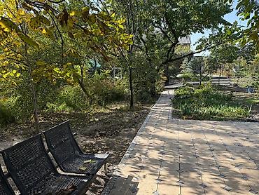 Продажа коттеджей и домов: 🔥 Отличный дом + фундамент под 2 дом + большой участок! Рядом с — 12