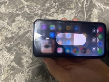 Apple iPhone: IPhone 11, 64 ГБ, Чехол, 77 % — 1