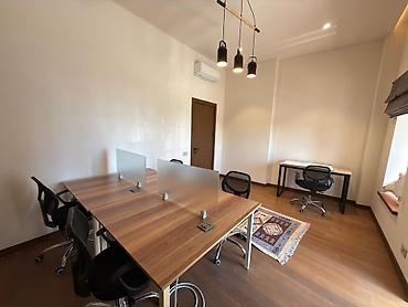 iceri seher: İcarəyə verilir 2 otaqlı ofis 30 m², İçəri Şəhər m. Daha 11 şəklə bax — 8