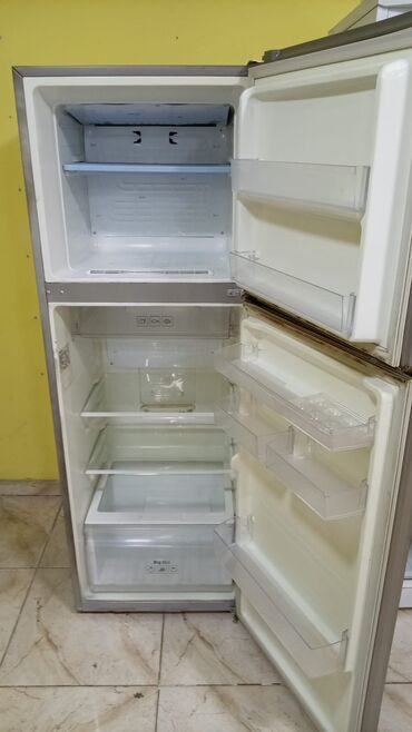 Soyuducular: 2 qapılı Gorenje Soyuducu Satılır, rəng - Ağ, Dolab içi — 4