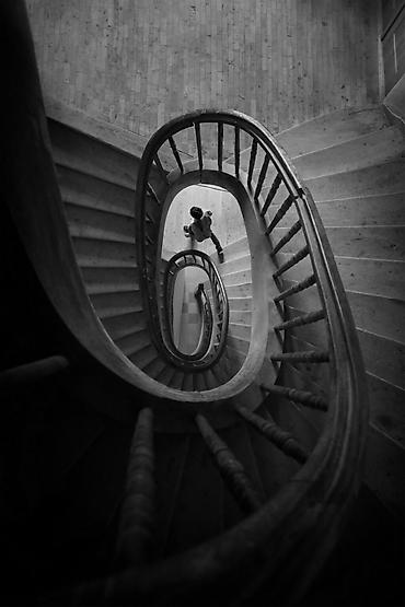 uz sekiller: Arxitektura, interyer mənzərəli, spiral şəklində, qədimi, teksturalı — 2