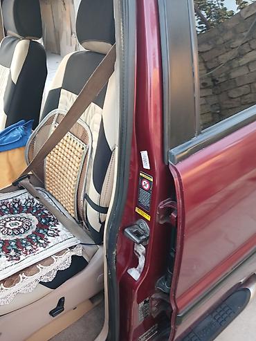 a class mercedes: SUV – bord rəngli, 5 qapılı, yan pilləkənlər və dam relsləri ilə - — 3