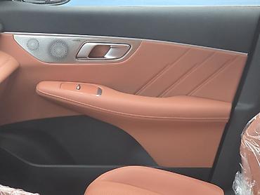карбюратор 07: Changan : 2026 г., 1.5 л, Автомат, Гибрид, Кроссовер — 9