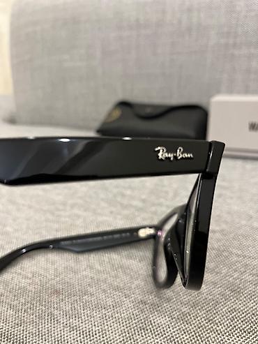 Eynəklər: Tezedir.Aldiqdan sonra 5-6 defe taxmisham.Optik linzalarla evez edilib — 7