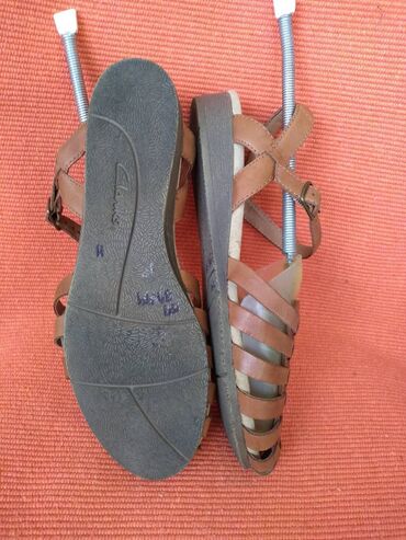 Sandale: Clarks kozne sandale BR 42, idealne za svaki dan, stanje odlicno kao — 5