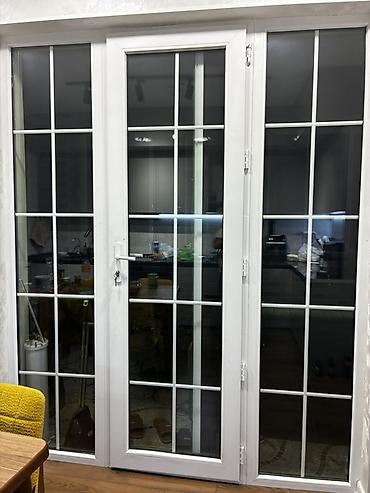 Qapılar və aksessuarlar: PVC balkon qapısı və pəncərə bloku - Material: ağ rəngli PVC profil - — 1