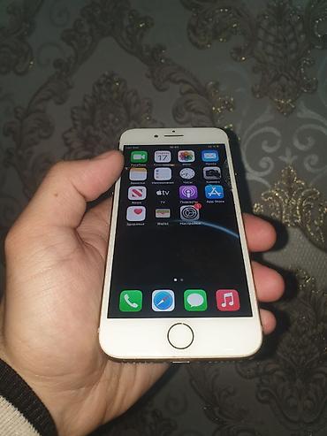 Apple iPhone: IPhone 8, Золотой — 9