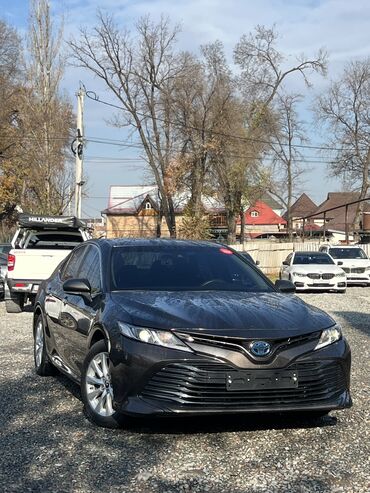 Toyota: Toyota Camry: 2019 г., 2.5 л, Вариатор, Гибрид, Седан