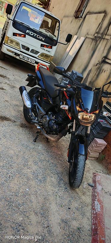 Motosikletlər: Bajaj 120 sm3 — 4