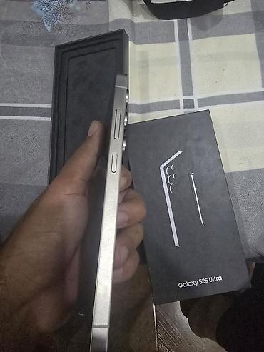 galaxy s25 edge: Samsung Galaxy S25 Ultra, Б/у, 512 ГБ, цвет - Серебристый, 1 SIM, 2 SIM, eSIM — 2