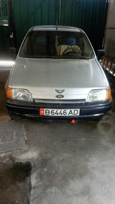 Ford: Ford Fiesta: 1990 г., 1.3 л, Механика, Бензин, Купе