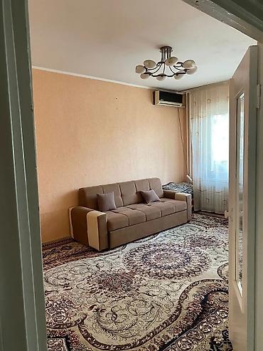 105: 3 комнаты, Нижний Джал (Джал-23) Агентство недвижимости, Только девушкам, от 1 года, от 1 месяца, от 3 месяцев, С мебелью частично — 1