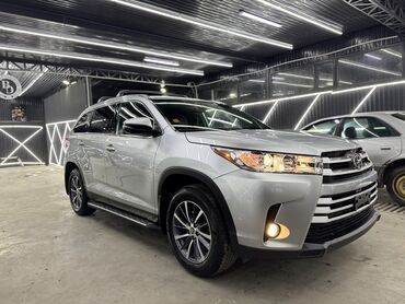 Toyota: Toyota Highlander: 2019 г., 3.5 л, Автомат, Бензин, Кроссовер