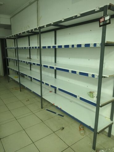 Rəf vitrinləri: Mağaza üçün metal rəf sistemləri - Material: möhkəm metal karkas — 2