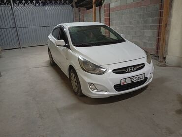 сполейра на вольво: Hyundai Solaris: 2013 г., 1.6 л, Механика, Бензин, Седан