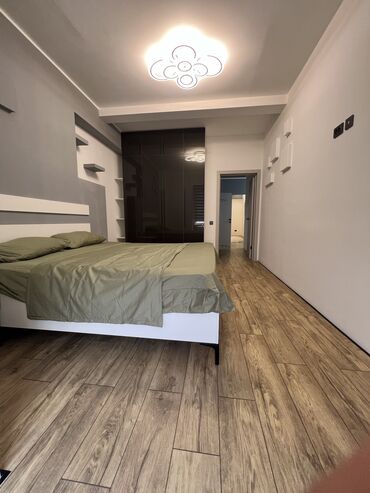дом 4 комнаты: 2 комнаты, 72 м², Элитка, 2 этаж, Евроремонт