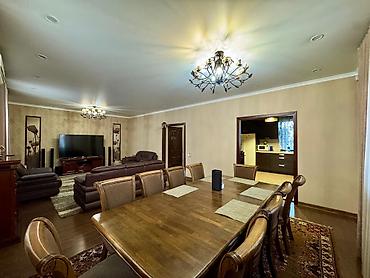 Продажа коттеджей и домов: 🏡 Продаю! Дом 170 м², участок 7,3 сотки - 370 000 $ 📍 Район КНУ — 6