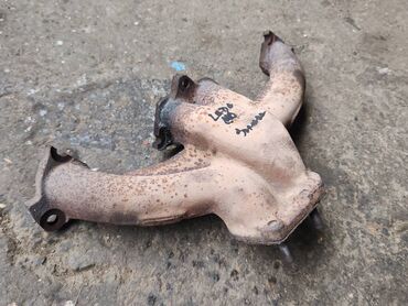 Auto delovi: Izduvna grana motora Lada Lada 2108 Samara. Polovno, očuvano. Skinute — 2