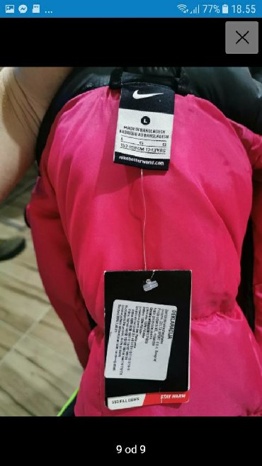 Nike decja jakna original.
Vel.12-13
Nova s etiketom
3900din.
061/