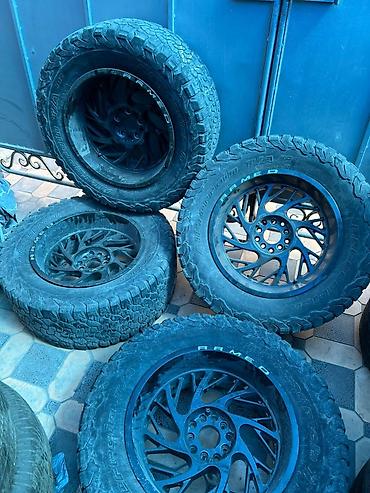 range: Комплект колёс для внедорожника: - Шины BFGoodrich All-Terrain T/A — 7