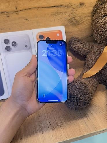 86: IPhone 13 Pro, 128 ГБ Ключевые особенности: - Тройная основная камера — 6