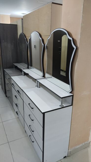 Комоды для одежды: Комод для одежды, Новый, С зеркалом, ЛДСП, цвет - Бежевый, Бесплатная доставка — 11