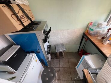 аренда помещения под маникюрный салон: Ижарага берем Павильон, 3 кв. м, Ремонту менен, Жабдуулары менен, Электр жарыгы