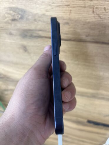 китайский айфон 14 про макс: IPhone 15 Pro, Колдонулган, 256 ГБ, Blue Titanium, Заряддоочу түзүлүш, Коргоочу айнек, Каптама, 81 %