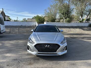 Hyundai: Hyundai Sonata: 2018 г., 2 л, Типтроник, Газ, Седан