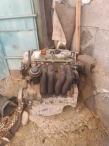 ручка кпп с 4: Двигатель Honda (бензиновый, рядный 4-цилиндровый SOHC). На крышке ГБЦ — 2